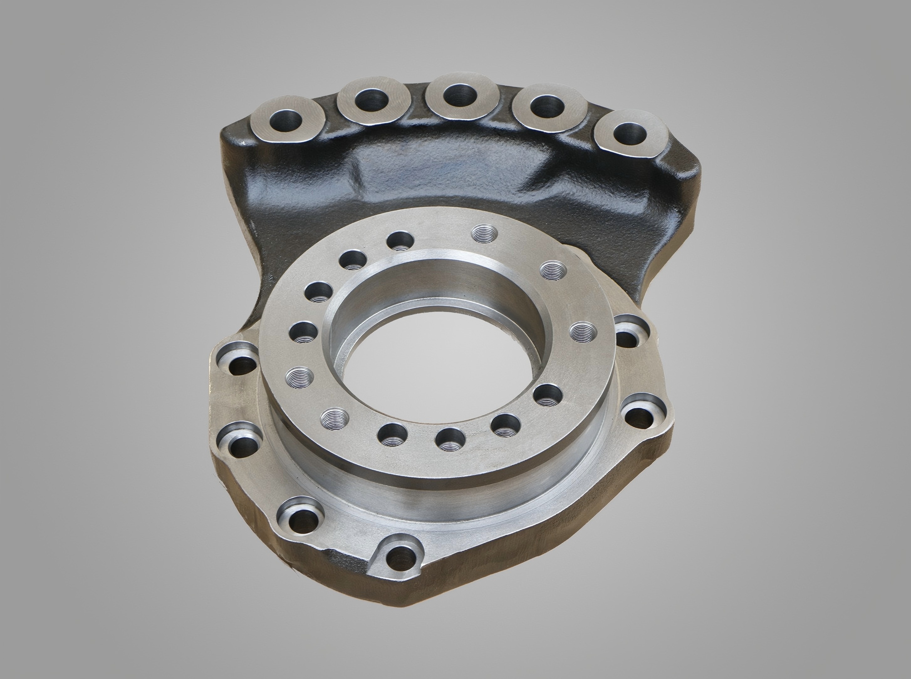 Hur hanterar man sandhål i produktionen av små väggtjocklekar duktila järndelar på en horisontell gjutlinje?