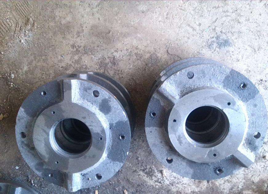 Hur tillverkar man höghållfasta delar av grått gjutjärn utan att lägga till ädelmetaller som legeringar?