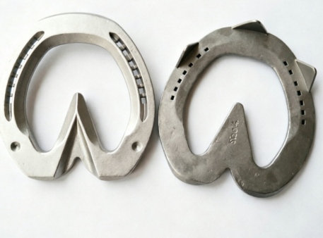 Storlek 4 Casting Horseshoes
